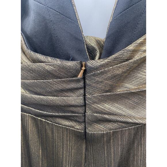 Leena for Mac Duggal Women's Gold Long Sleeve Sequined Gown/Dress Size 16 - Picture 10 of 16